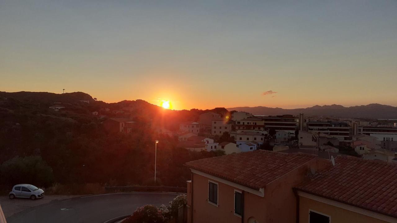 B&B U Punenti La Maddalena  Buitenkant foto