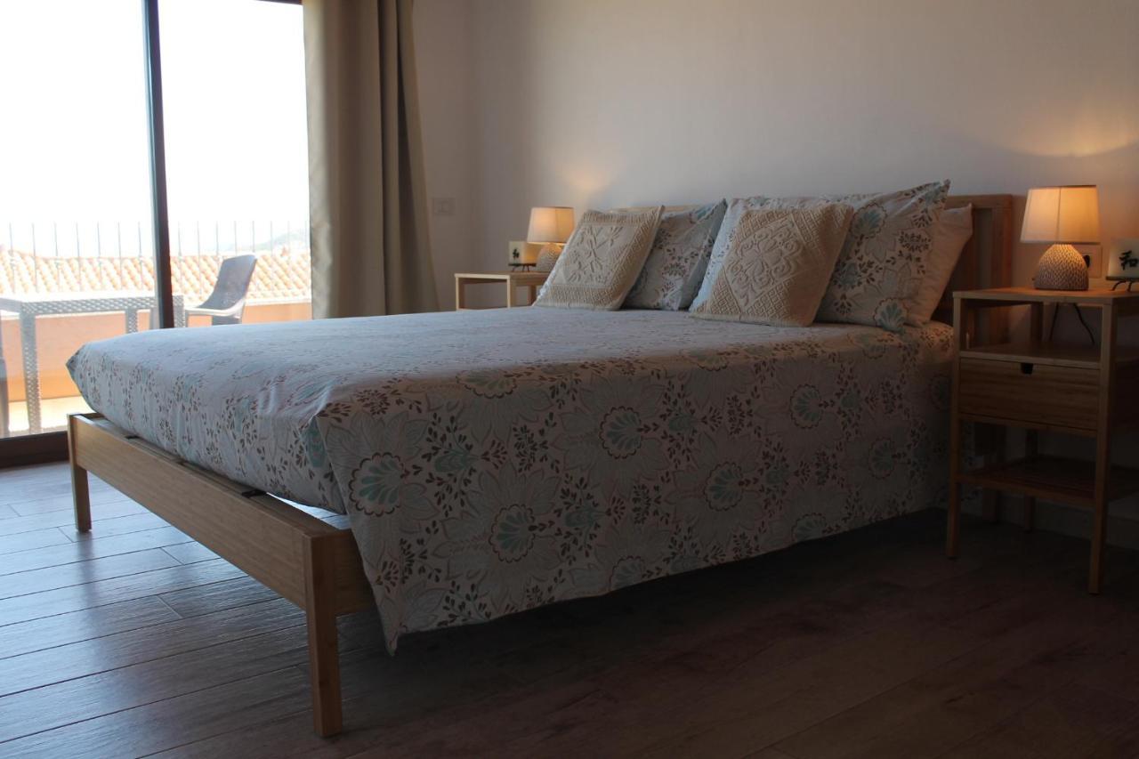 B&B U Punenti La Maddalena  Buitenkant foto
