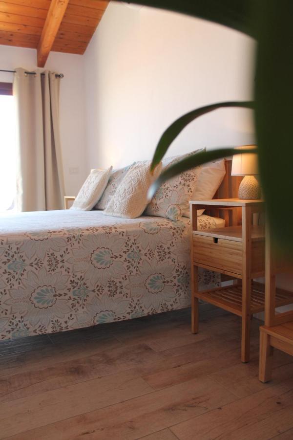 B&B U Punenti La Maddalena  Buitenkant foto