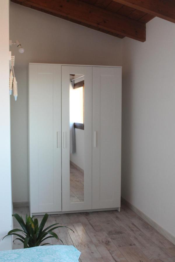 B&B U Punenti La Maddalena  Buitenkant foto