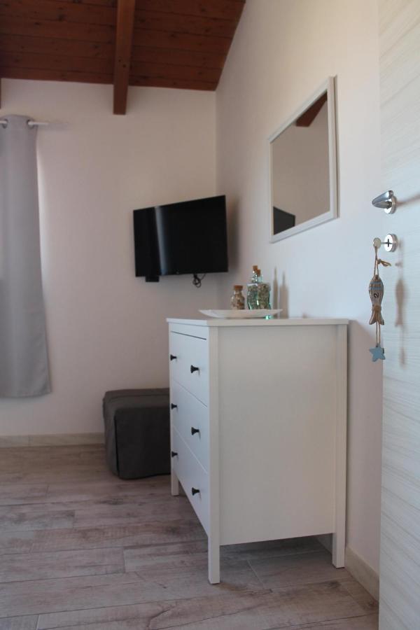 B&B U Punenti La Maddalena  Buitenkant foto